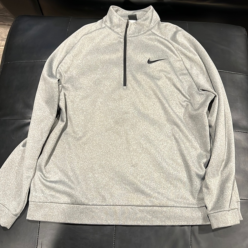 Men’s Nike Dri-Fit Quarter-zip